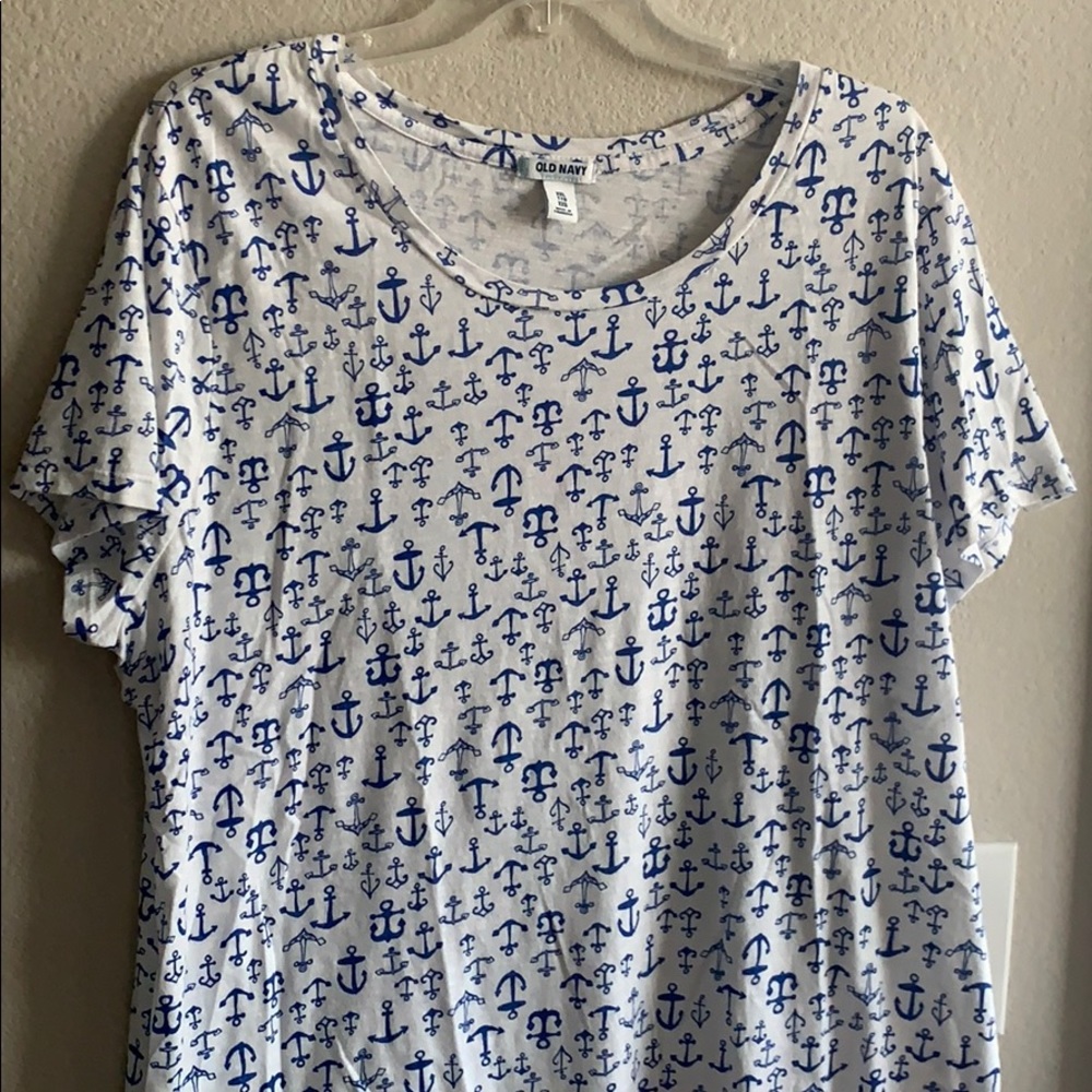 Old Navy XXL Tee